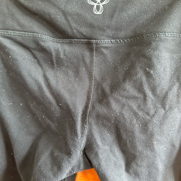 Black TNA leggings XS - Picture 3 of 7